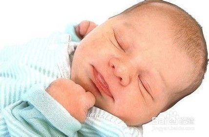 如何護(hù)理新出生寶寶 新生兒